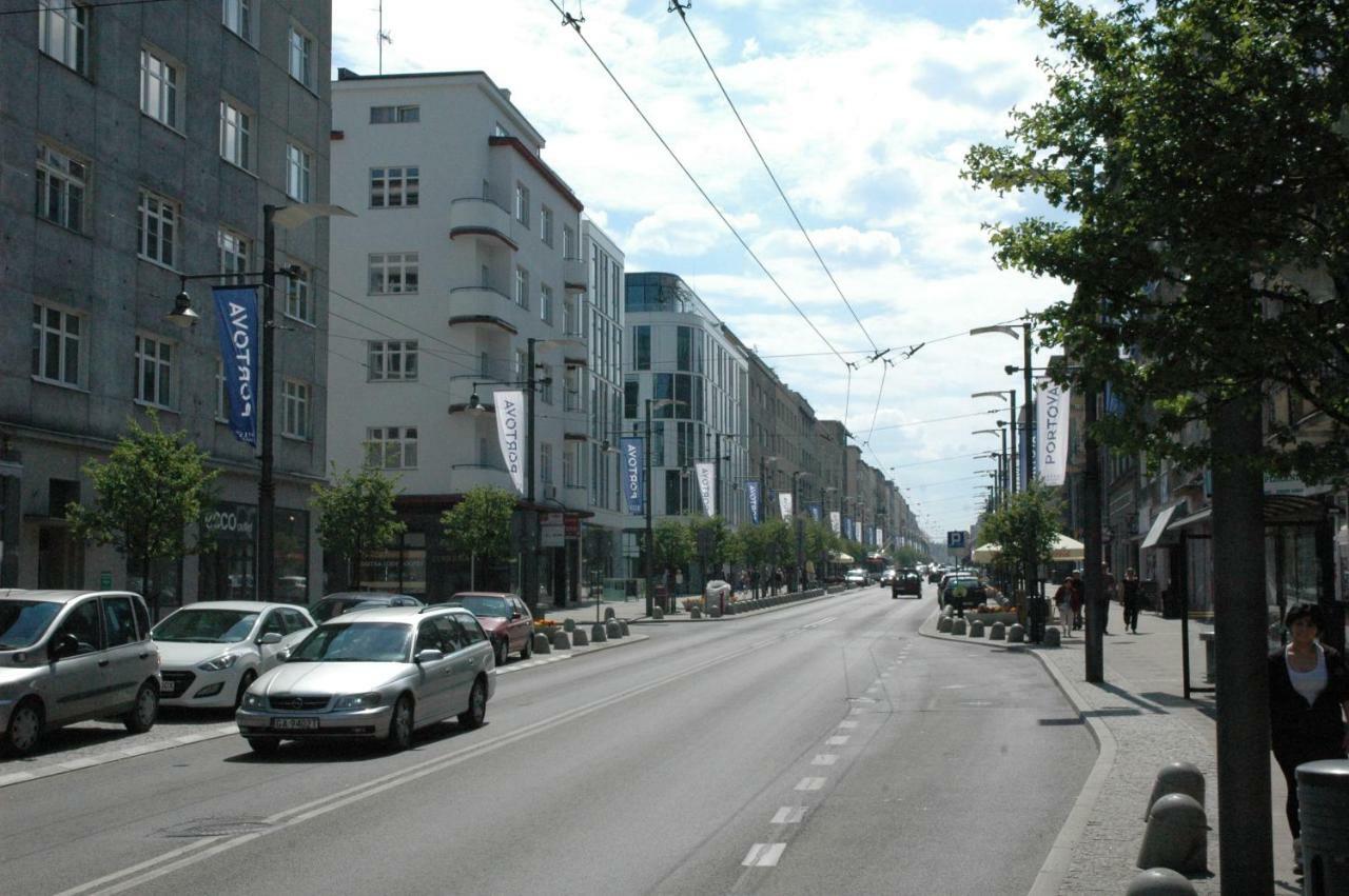 Apartamenty Wojcik Provans グディニャ エクステリア 写真